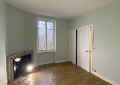 Chantier Sainte-Foy-Les-Lyon, chambre remise au gout du jour.